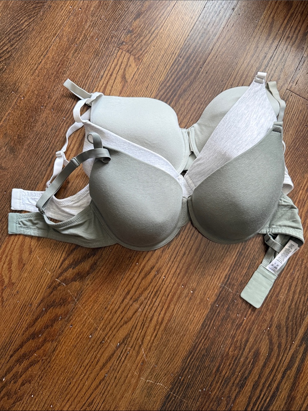 Primark Sage Green Molded T-Shirt Bra with Adjustable Straps